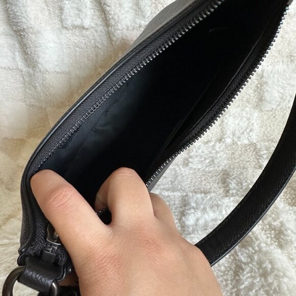 NWT! Coach CJ842 Black Hobo Crossbody with Multiple Straps Crossgrain Leather - Picture 7 of 11